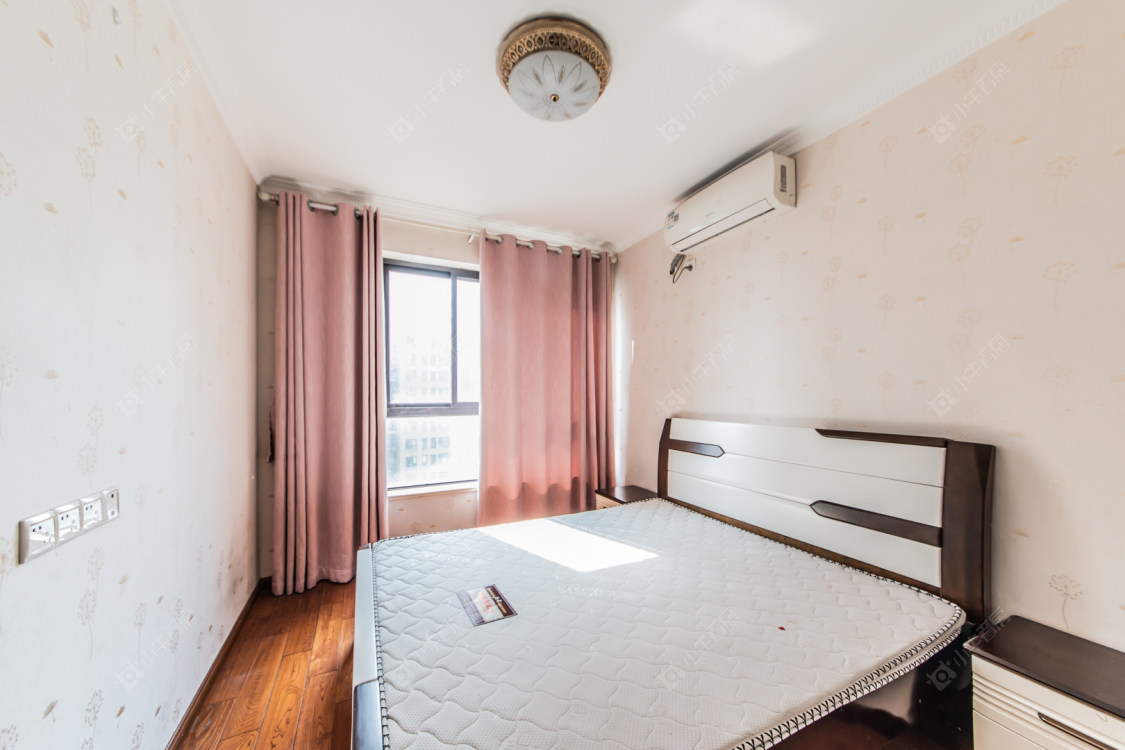 常州世茂香槟湖三期在售二手房源室内图_小牛看房