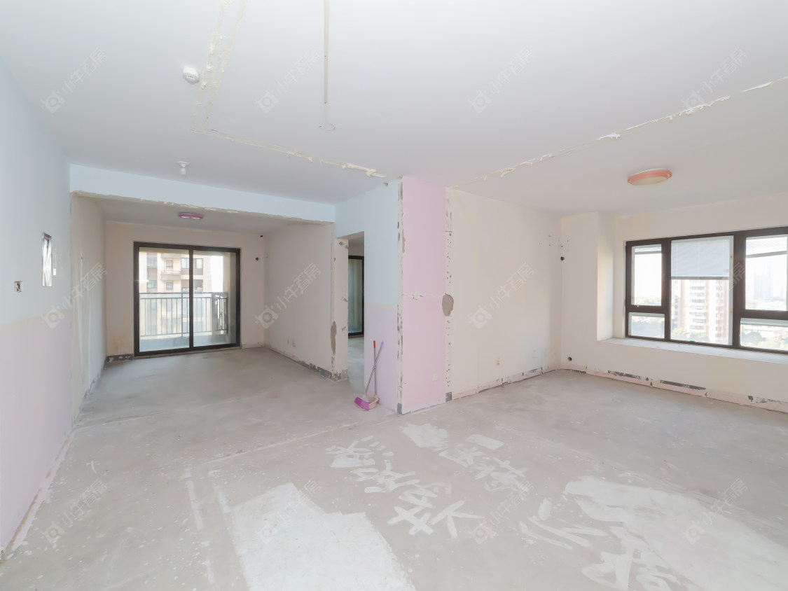 世茂香槟湖五期房源室内图 常州世茂香槟湖五期在售二手房源室内图_小牛看房