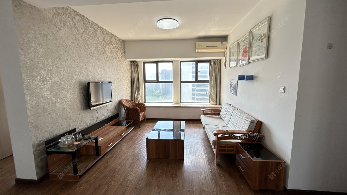 常州世茂香槟湖一期在租房源室内图_小牛看房