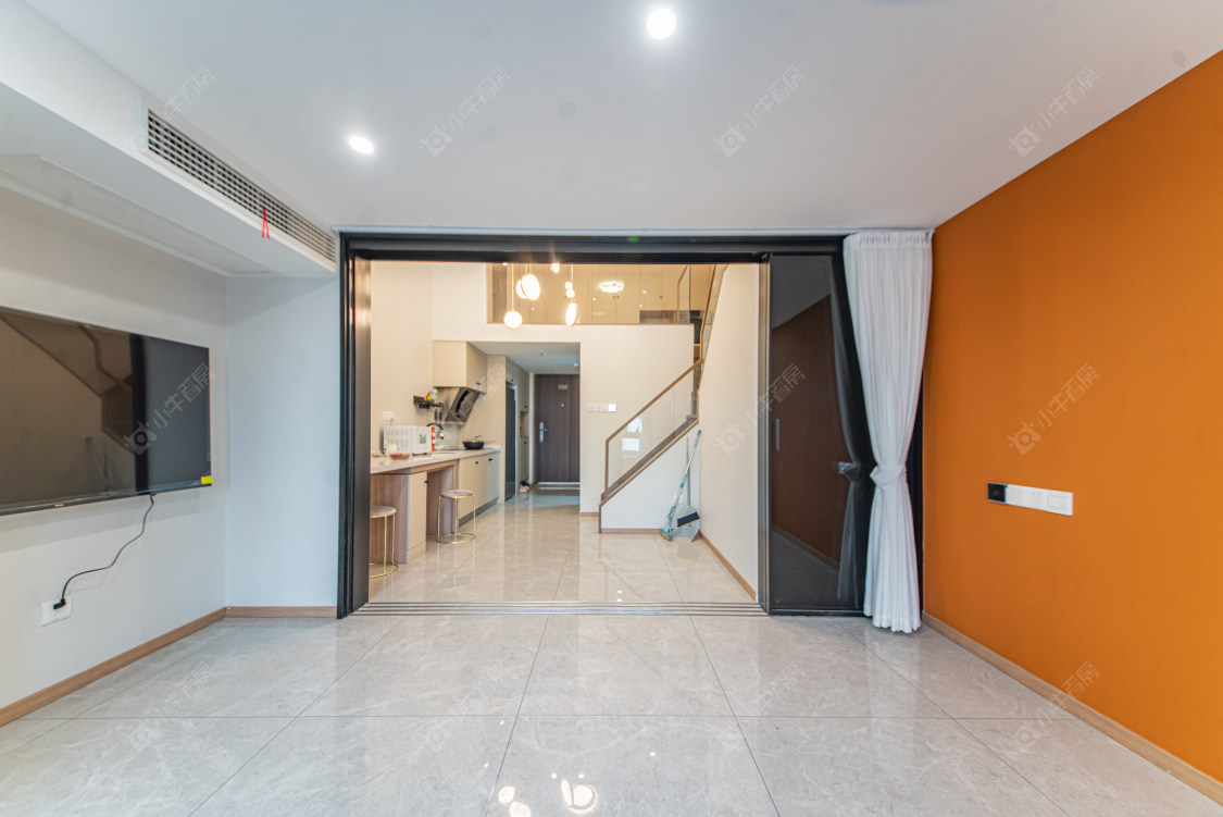 常州绿地峰荟在售二手房源室内图_小牛看房