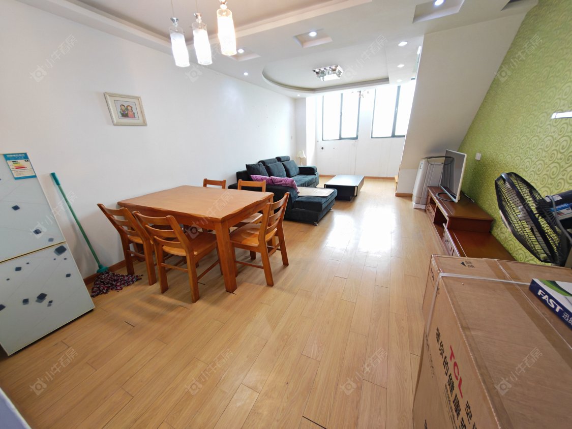 常州亚泰财富中心2室2厅在租房源出租