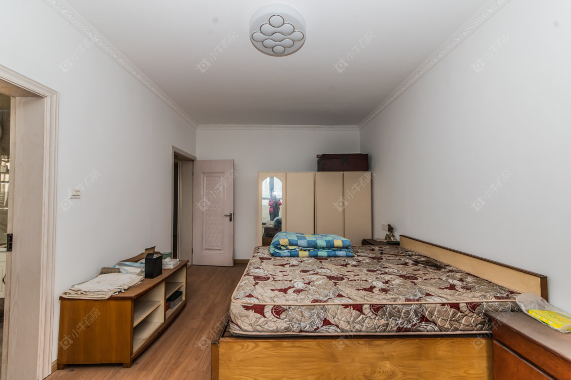 常州世茂香槟湖二期在售二手房源室内图_小牛看房