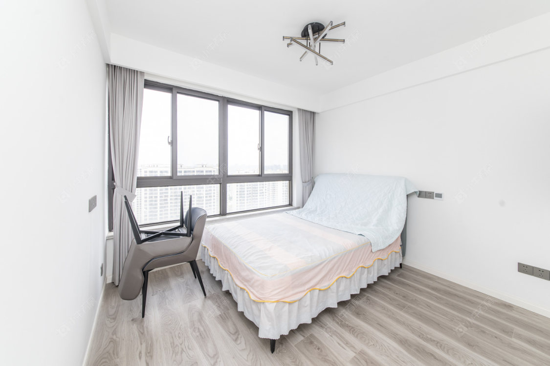 常州绿地香颂花园在售二手房源室内图_小牛看房