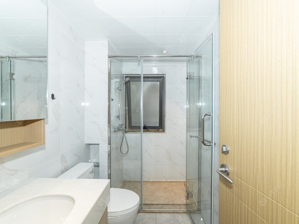 常州绿地香港名墩道在售二手房源室内图_小牛看房