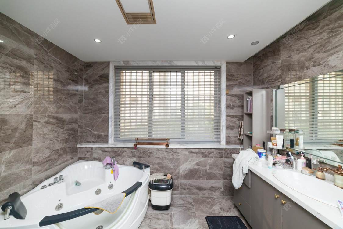 蓝山湖房源室内图 常州蓝山湖在售二手房源室内图_小牛看房