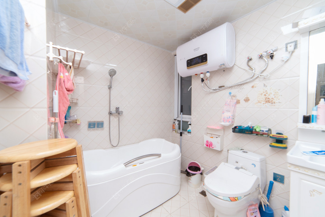 常州泰盈八千里在售二手房源室内图_小牛看房