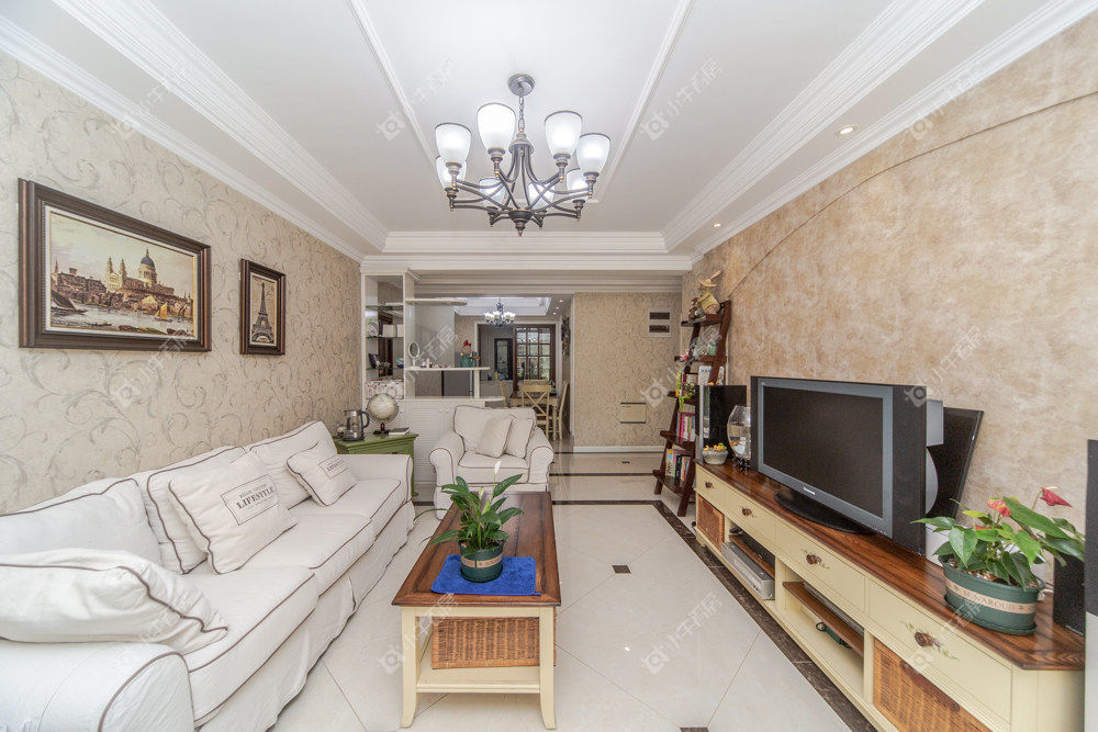 常州世茂香槟湖二期在租房源室内图_小牛看房