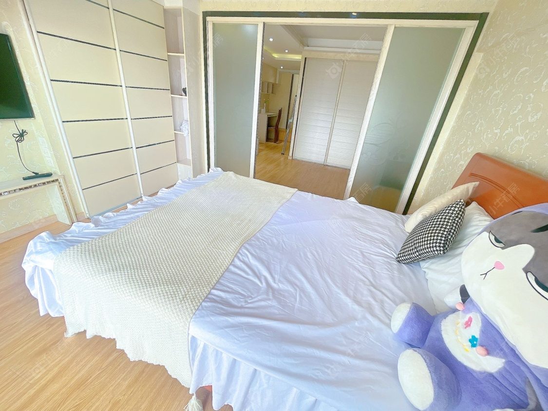 常州亚泰财富中心在租房源室内图_小牛看房