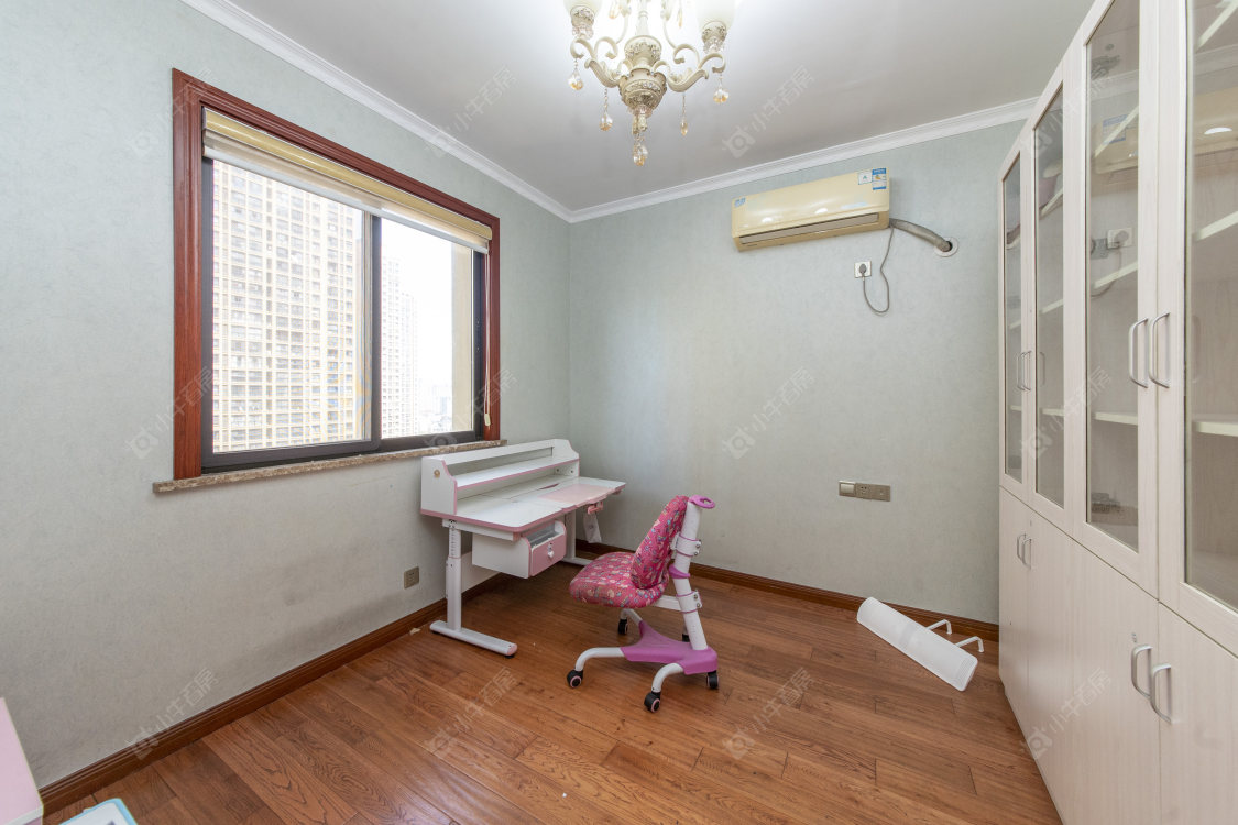 常州吾悦广场南区在售二手房源室内图_小牛看房