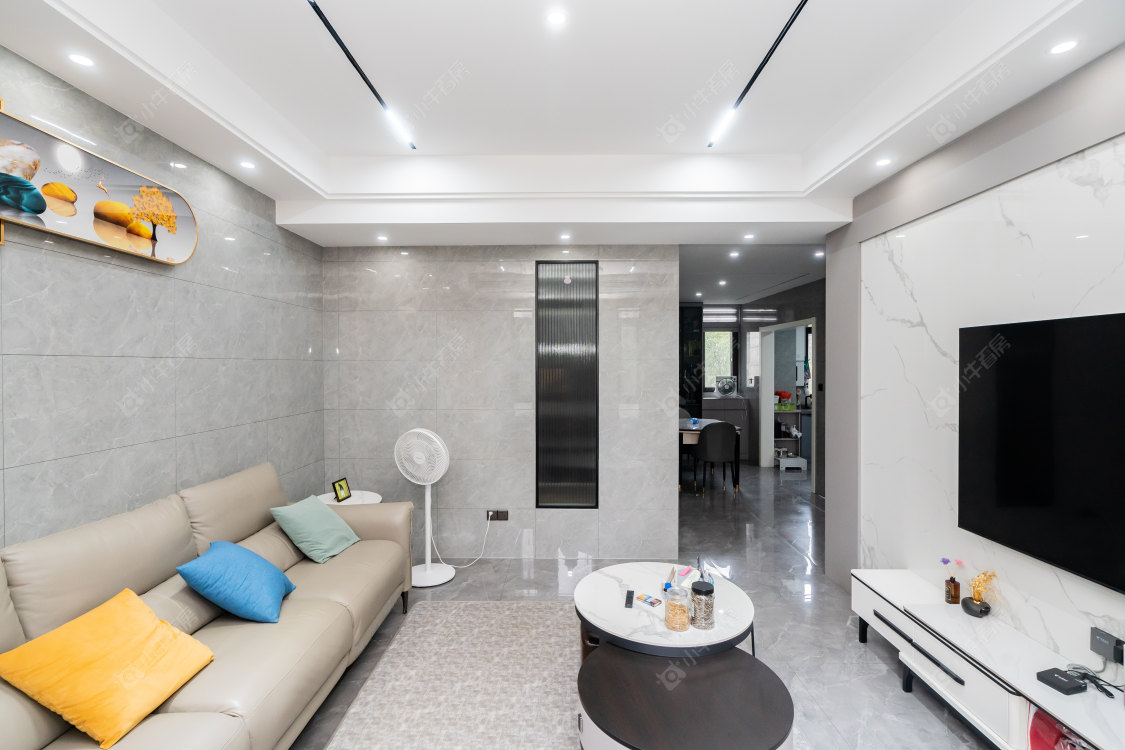 常州弘阳天下锦别墅区在售二手房源室内图_小牛看房