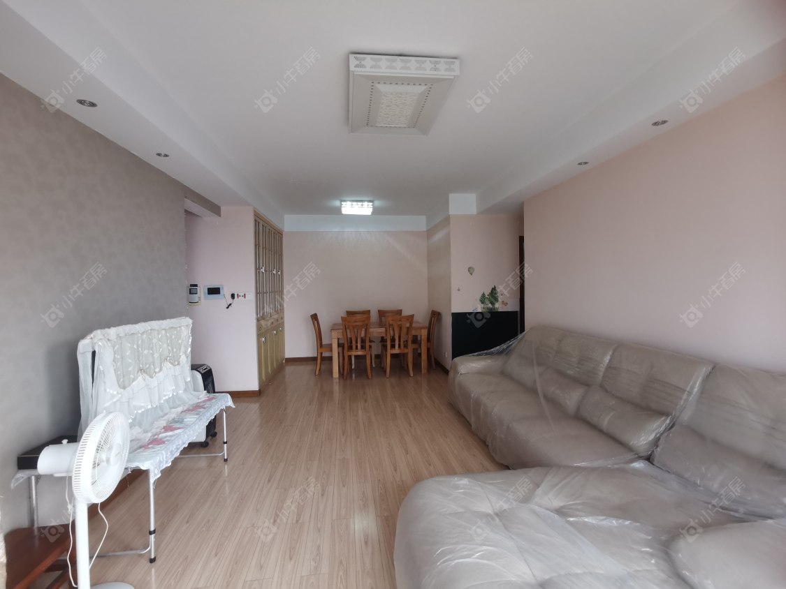 常州九洲新世界花苑在租房源室内图_小牛看房