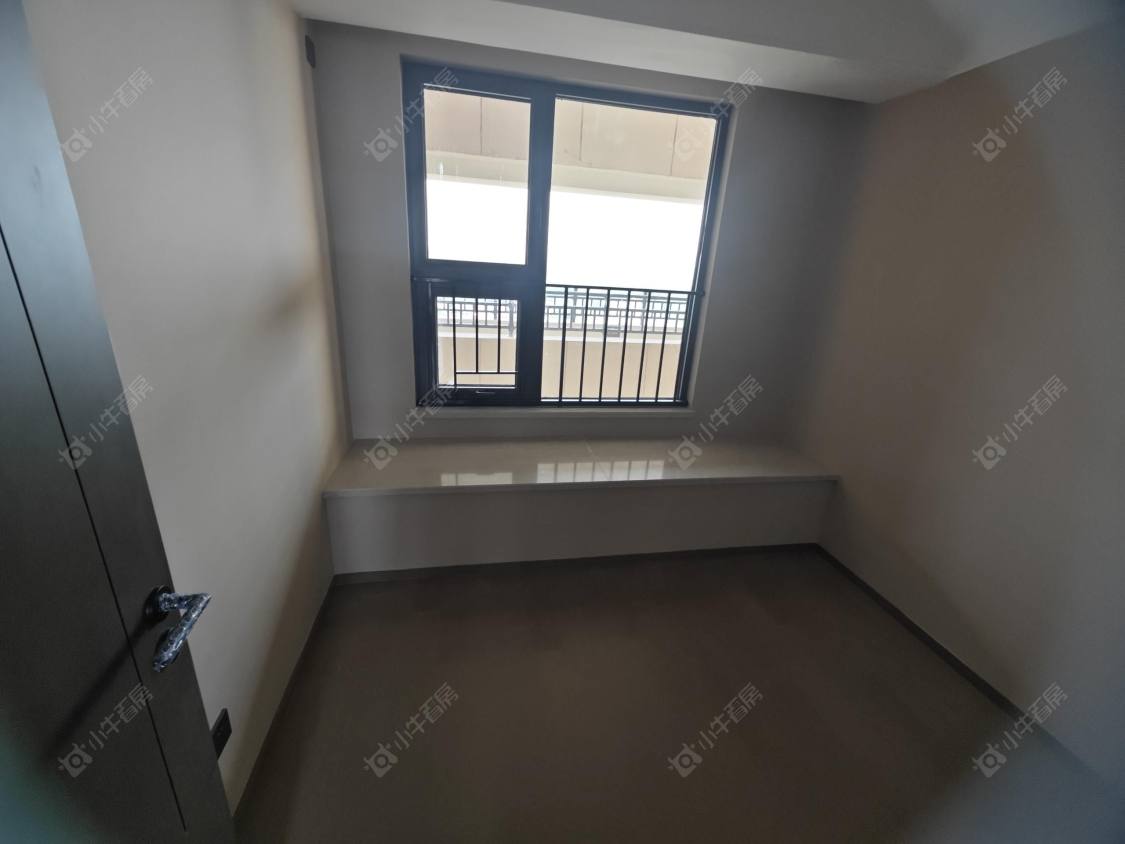 常州美的世茂云筑在租房源室内图_小牛看房