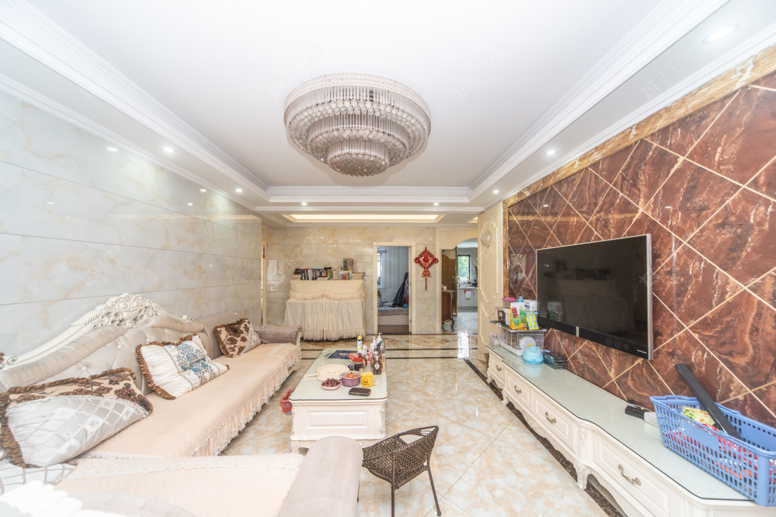 常州世茂香槟湖二期在售二手房源室内图_小牛看房