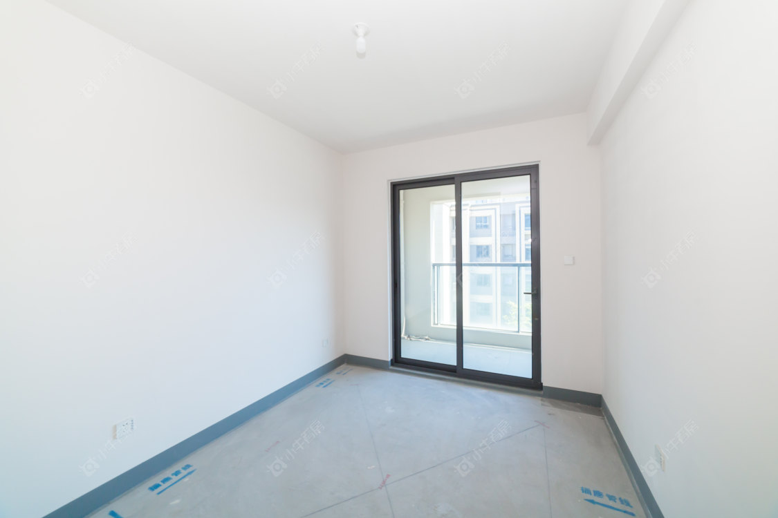 常州美的世茂云筑在售二手房源室内图_小牛看房