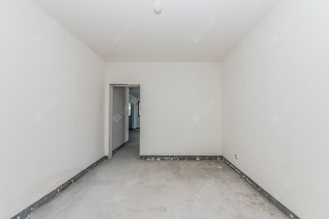 常州世茂香槟湖三期在售二手房源室内图_小牛看房