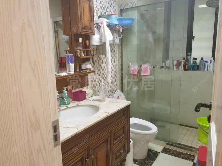 世茂香槟湖三期房源室内图 常州世茂香槟湖三期在售二手房源室内图_小牛看房