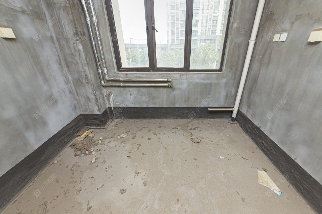 常州绿地香奈别墅区在售二手房源室内图_小牛看房