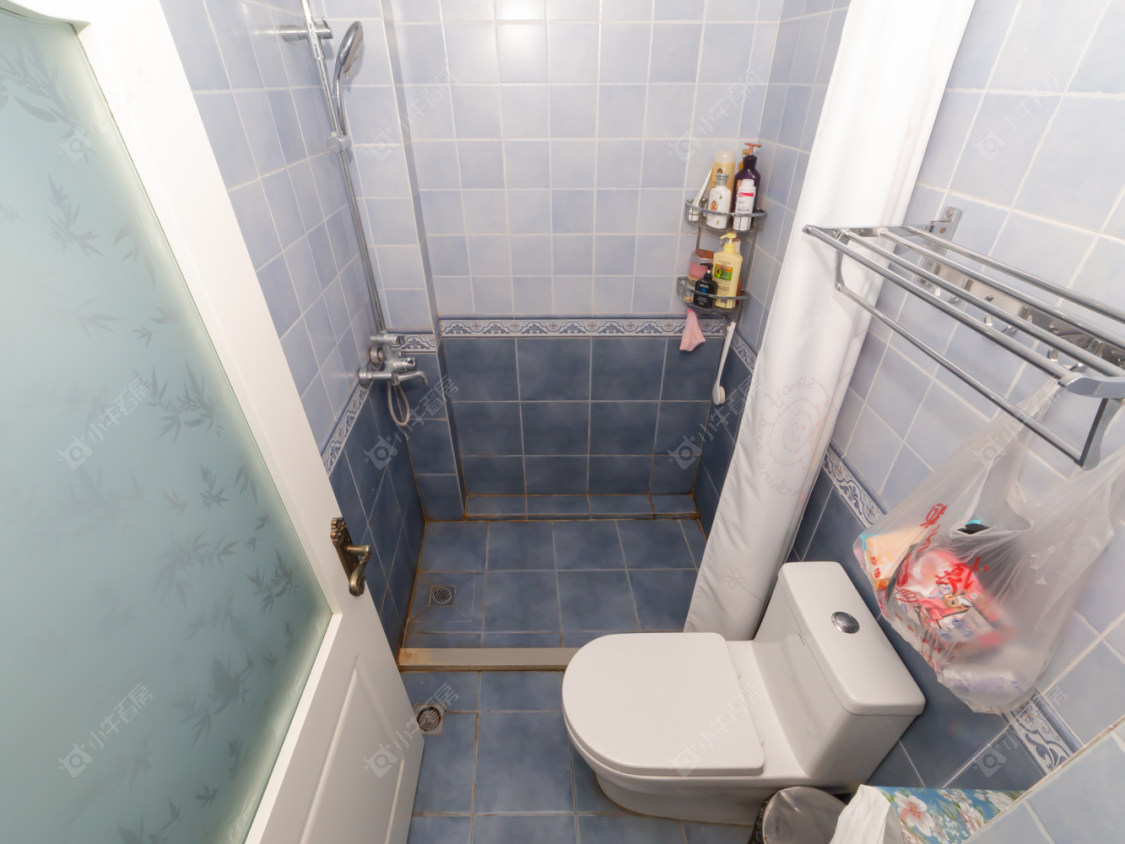 常州世茂香槟湖三期在售二手房源室内图_小牛看房