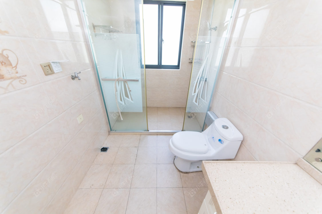 常州高成莱茵别墅区在售二手房源室内图_小牛看房