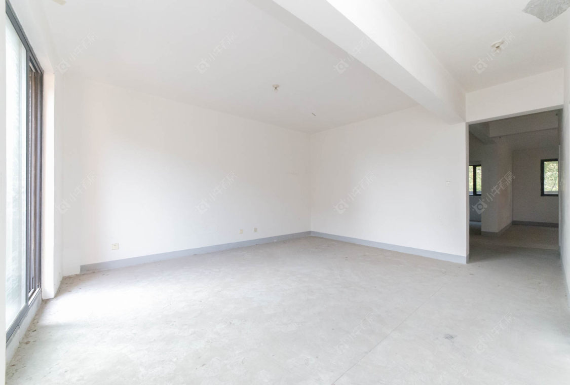 常州水晶城别墅区在售二手房源室内图_小牛看房