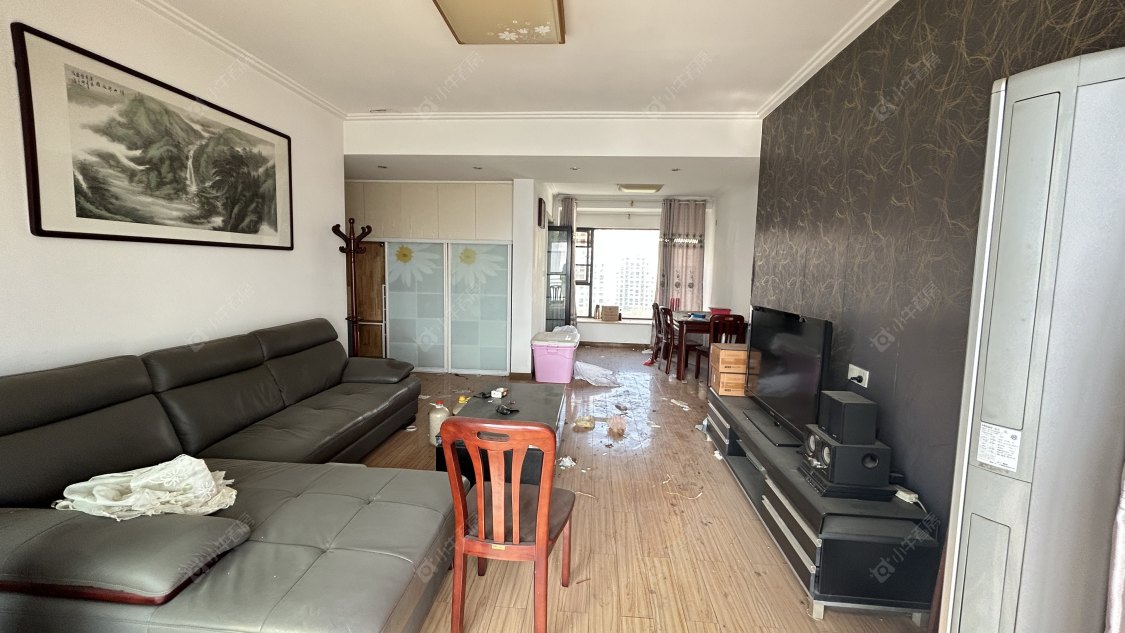 常州世茂香槟湖一期在租房源室内图_小牛看房