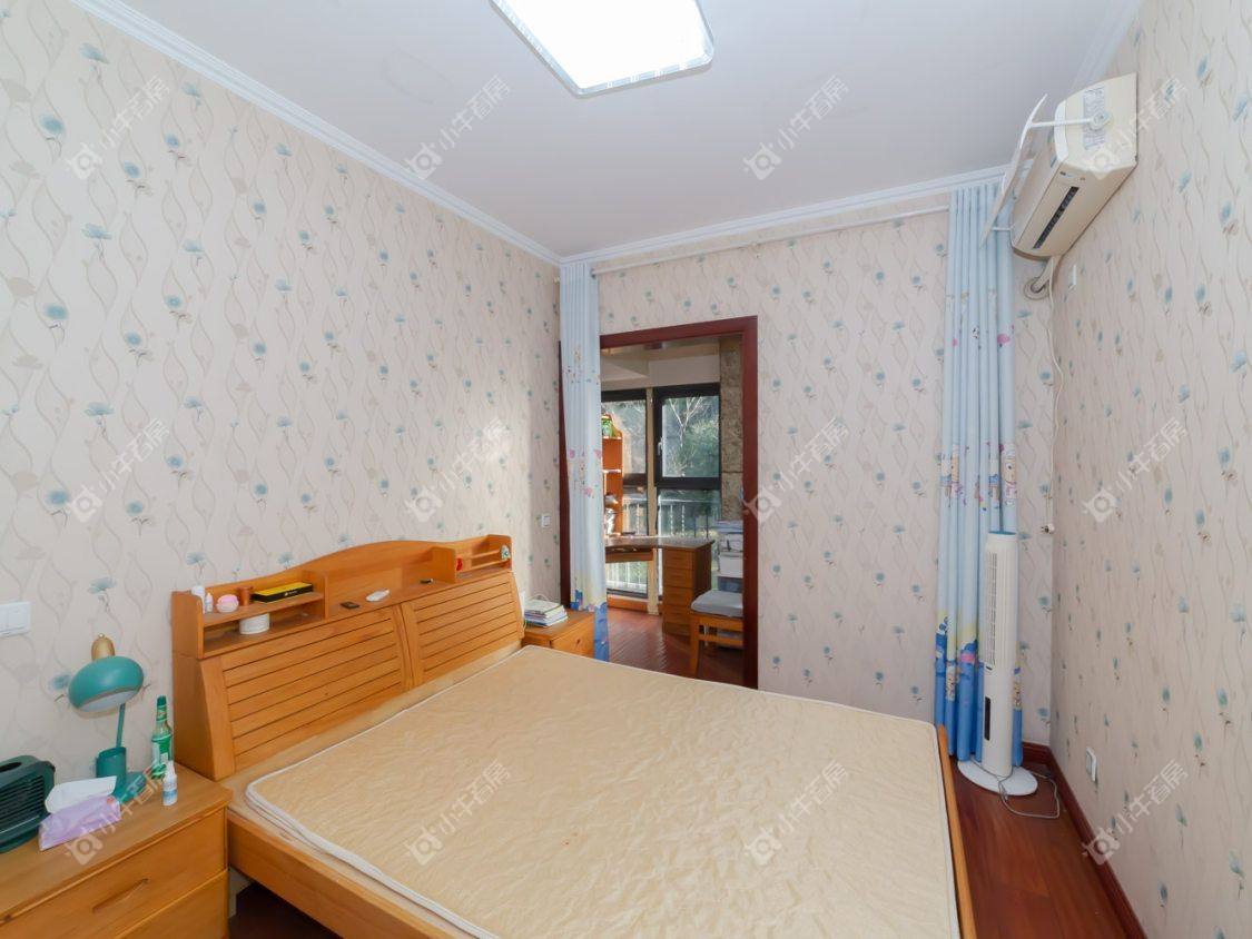 常州世茂香槟湖二期在租房源室内图_小牛看房