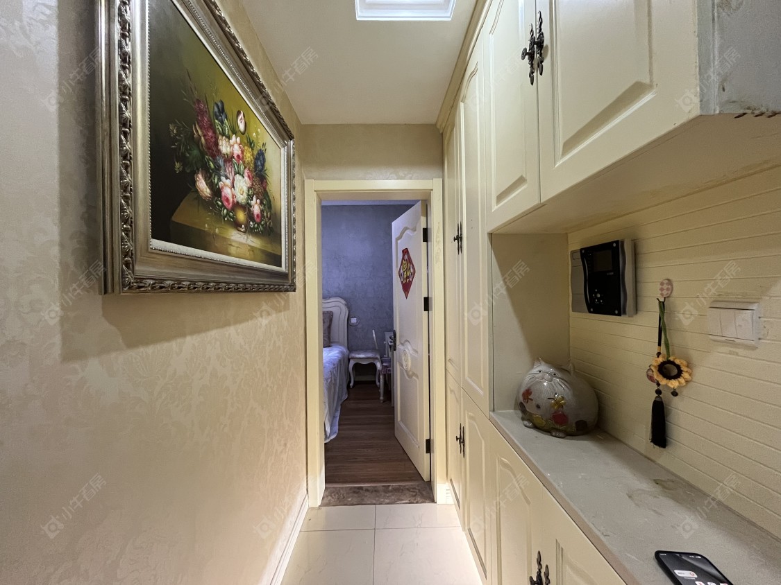 常州世茂香槟湖二期在租房源室内图_小牛看房