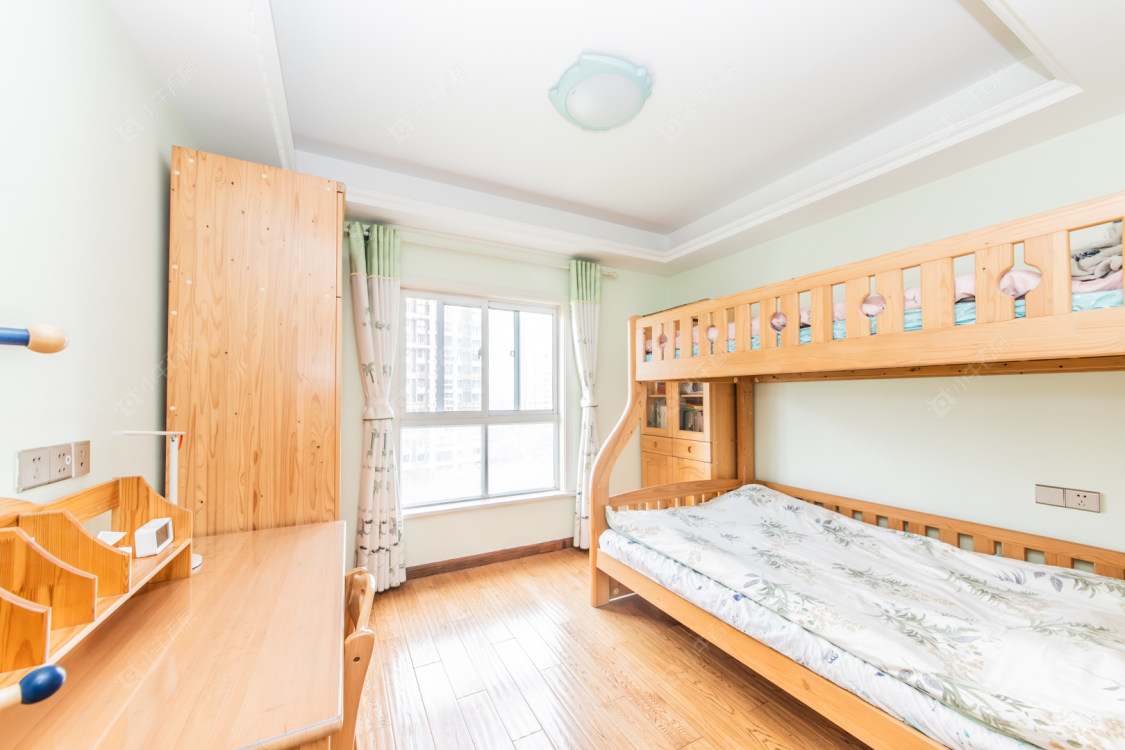 常州世茂香槟湖二期在售二手房源室内图_小牛看房