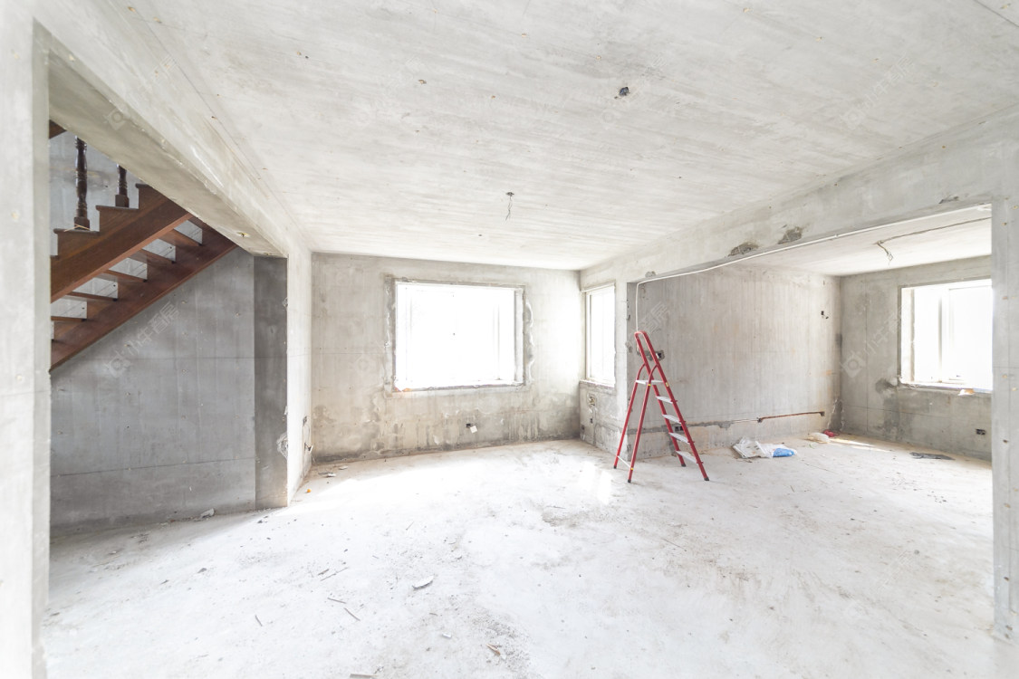 常州体育花苑5室2厅2卫在售二手房房源图片