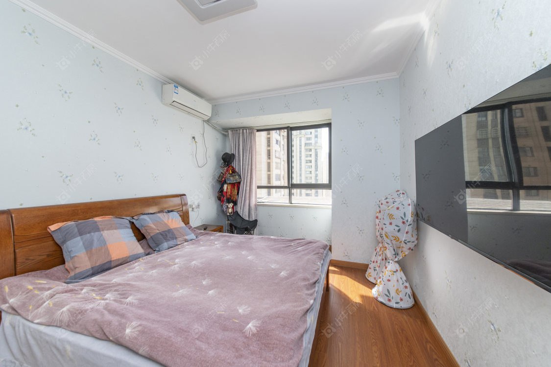 常州绿地峰云汇在售二手房源室内图_小牛看房