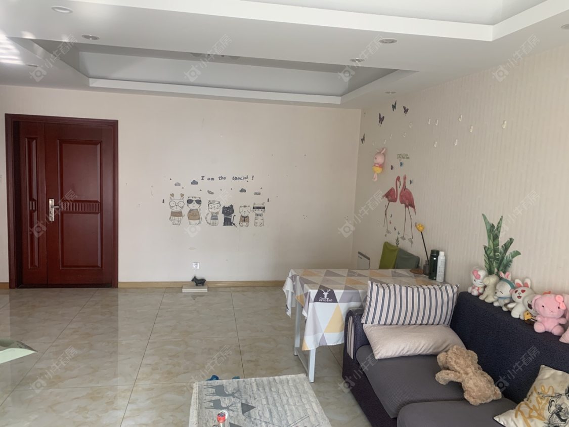 常州世茂香槟湖二期在租房源室内图_小牛看房