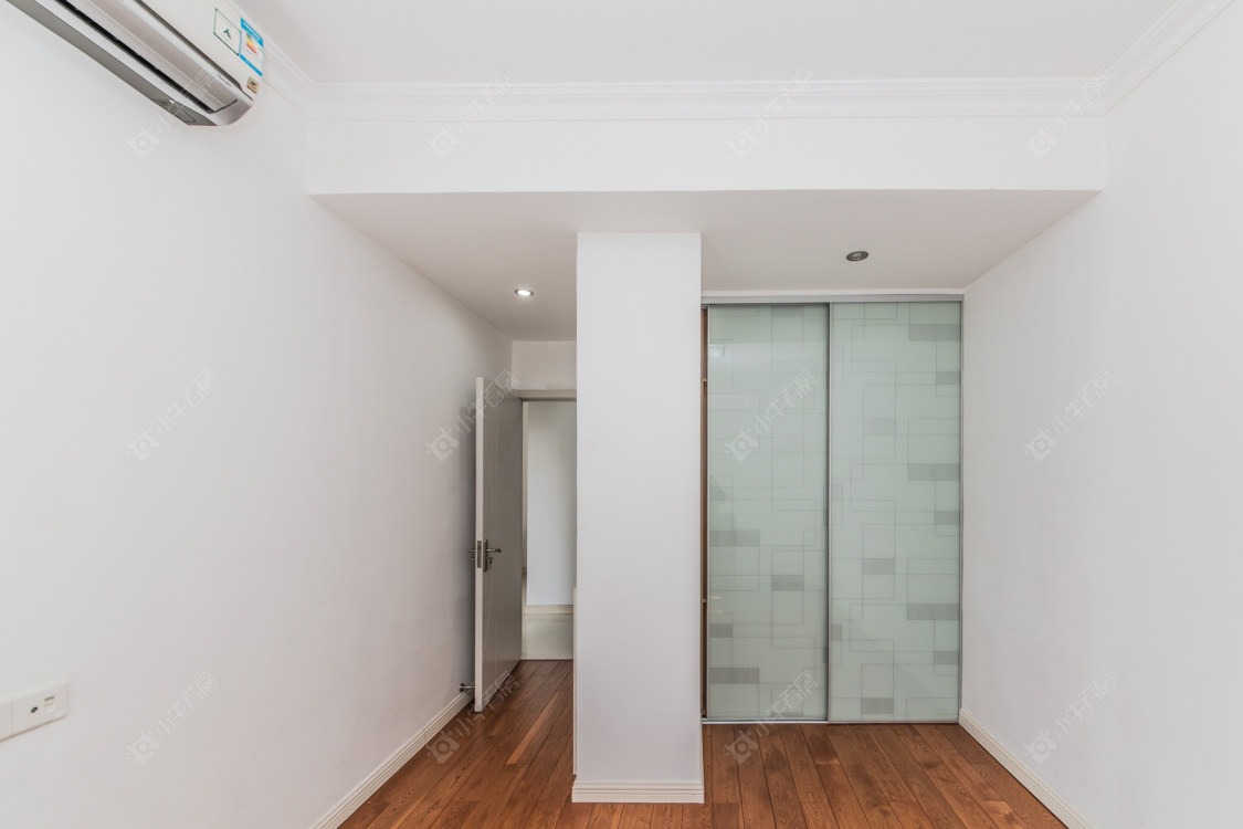 世茂香槟湖二期房源室内图 常州世茂香槟湖二期在售二手房源室内图_小牛看房