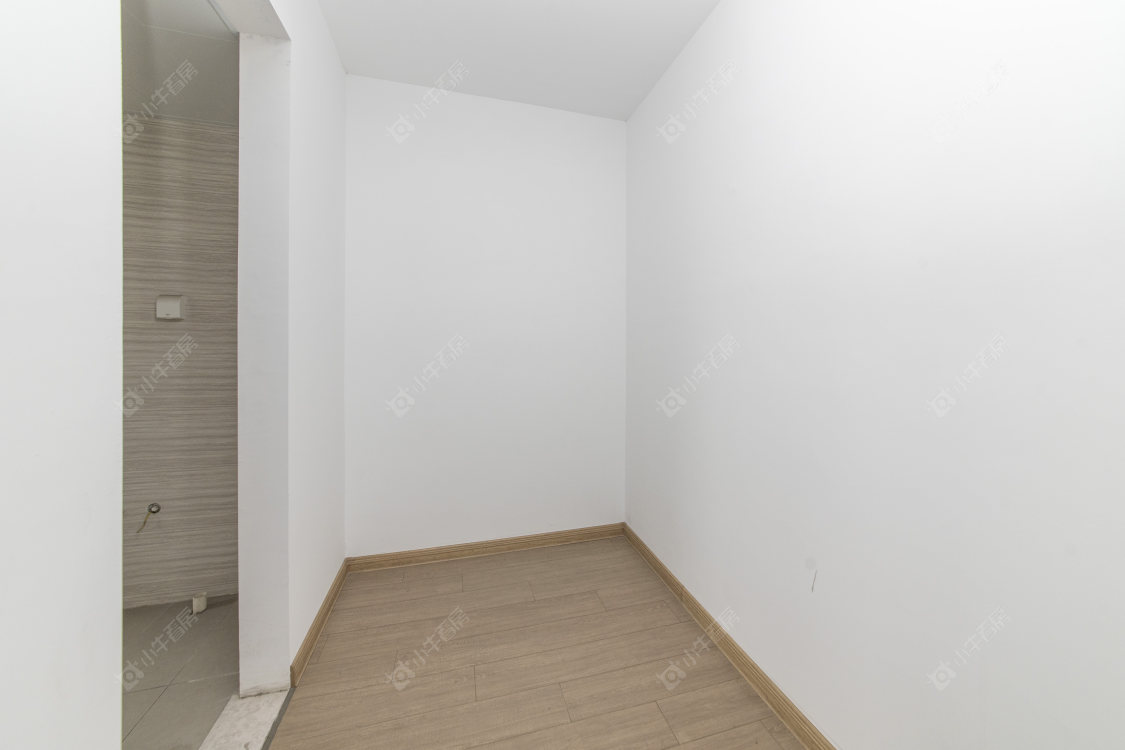 常州美的国宾府在售二手房源室内图_小牛看房