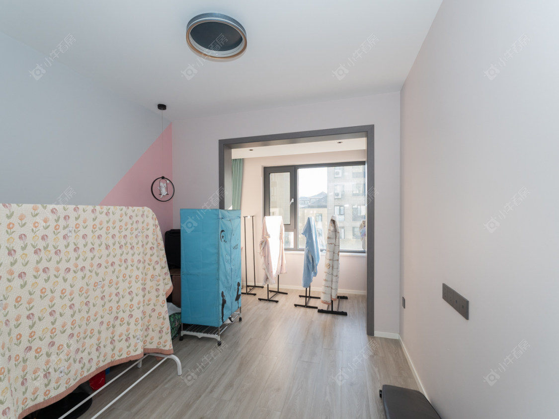 常州万科公园大道一期在售二手房源室内图_小牛看房