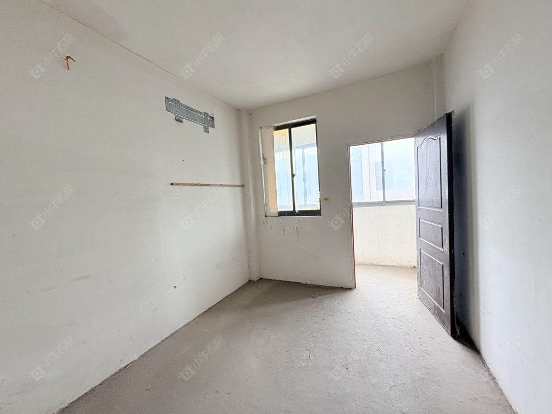 丹阳开泰苑在售二手房源室内图_小牛看房