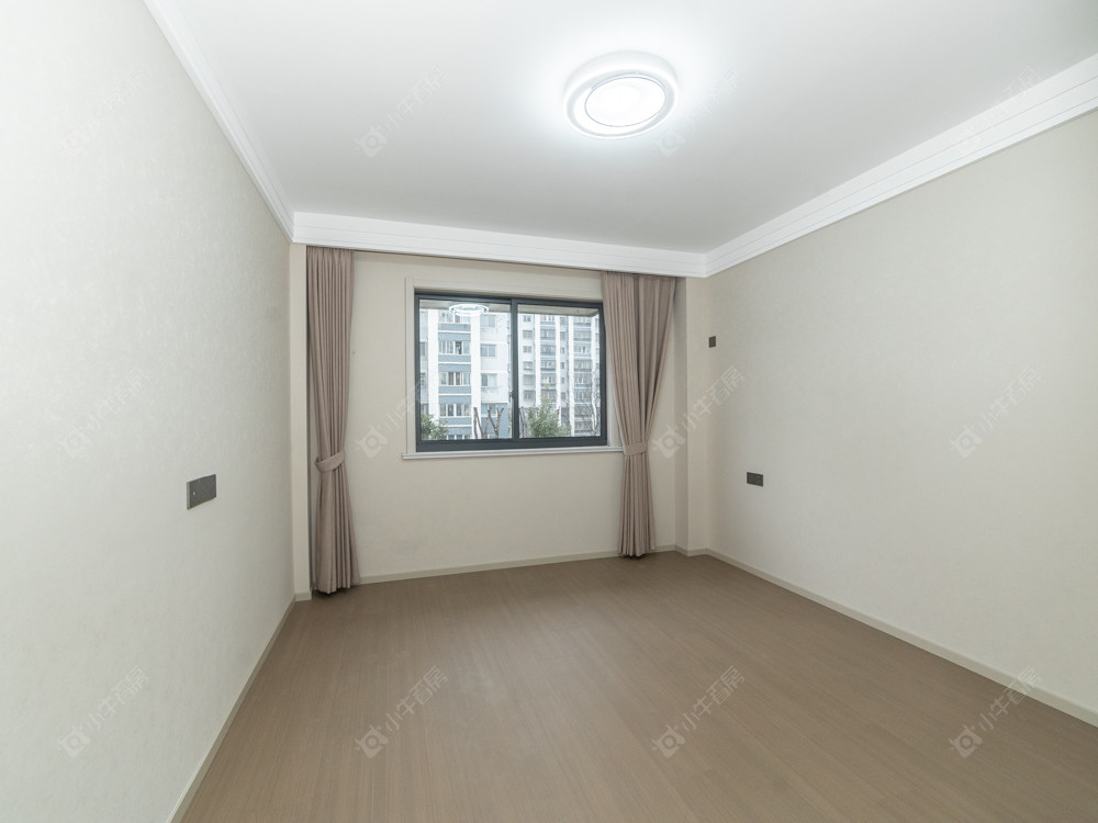 常州龙栖花园在售二手房源室内图_小牛看房