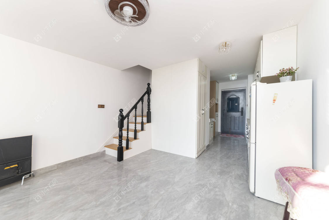 常州亚泰财富中心在租房源室内图_小牛看房