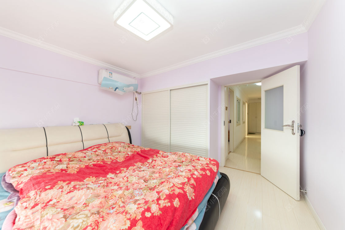 常州亚泰财富中心在售二手房源室内图_小牛看房