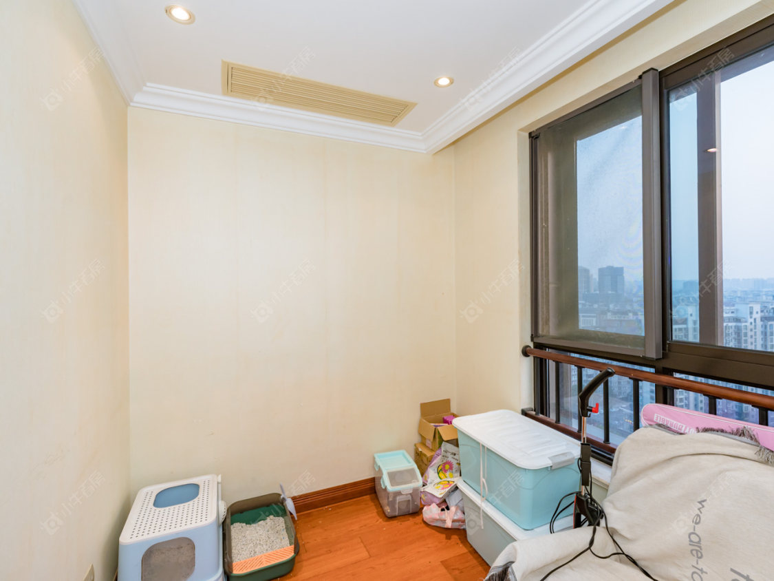 常州吾悦国际在售二手房源室内图_小牛看房