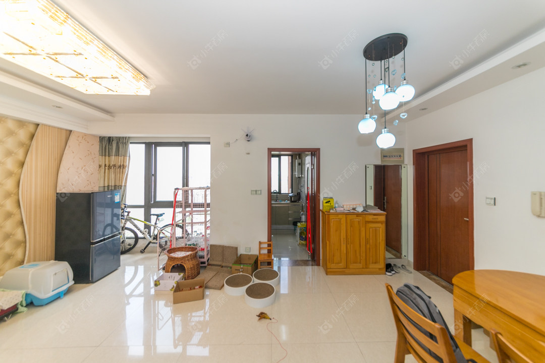 常州凤凰名城在售二手房源室内图_小牛看房