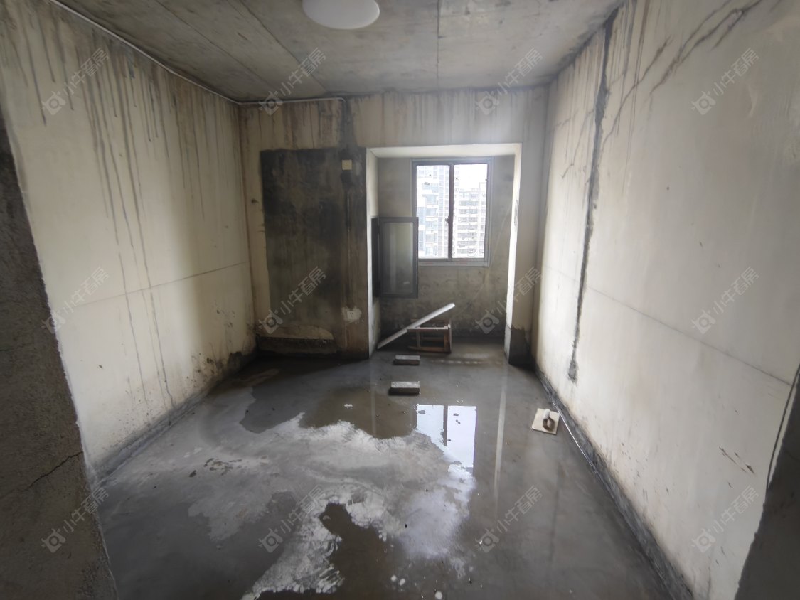 常州观墩花苑4室2厅2卫出租房源图片