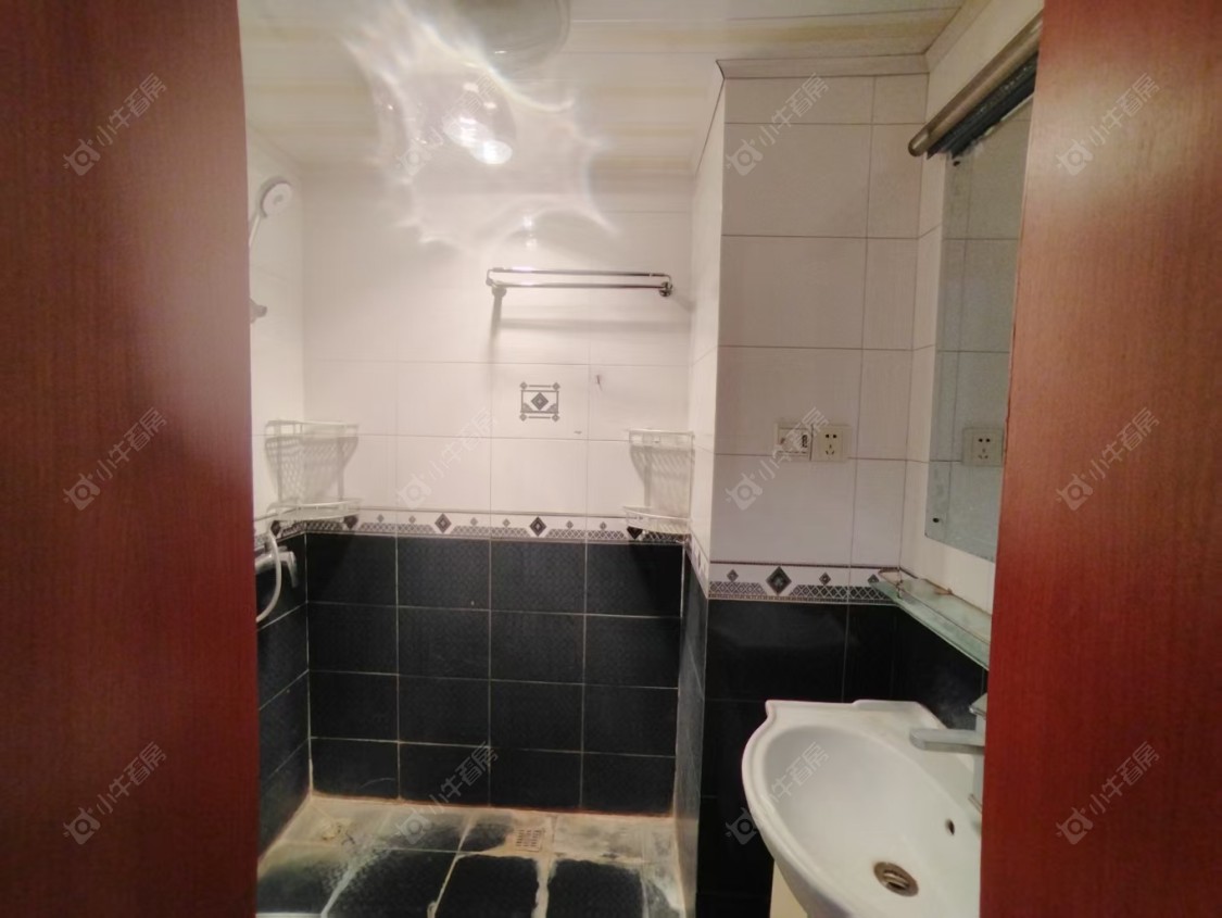 常州藏龙苑东区在租房源室内图_小牛看房