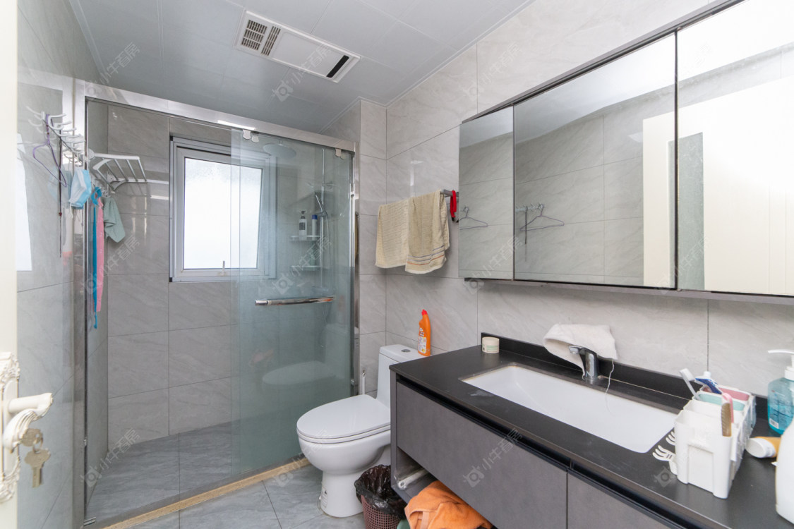 常州凤凰湖西苑在售二手房源室内图_小牛看房