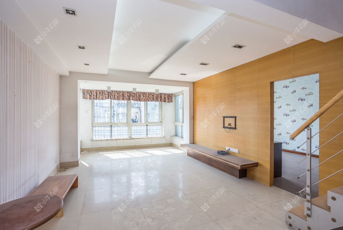 常州红梅假日花苑4室2厅3卫出租_小牛看房