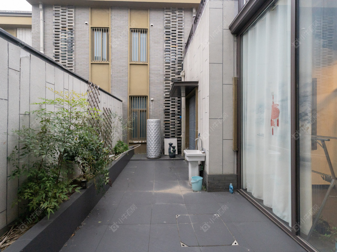 常州雅居乐山湖城湖畔小院在售二手房源小区图_小牛看房