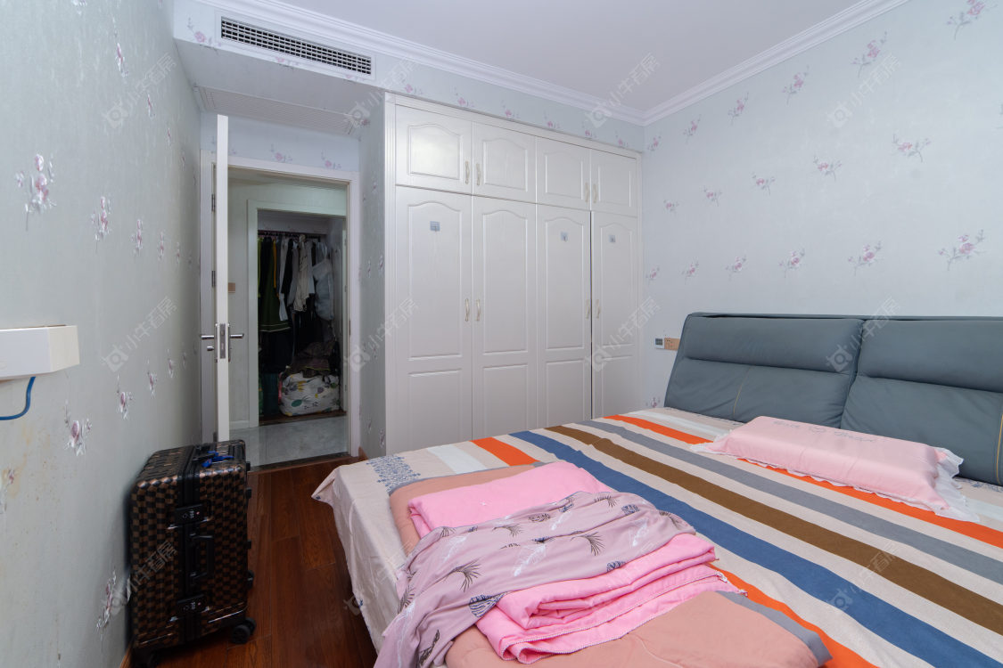 常州龙湖龙誉城四期在售二手房源室内图_小牛看房