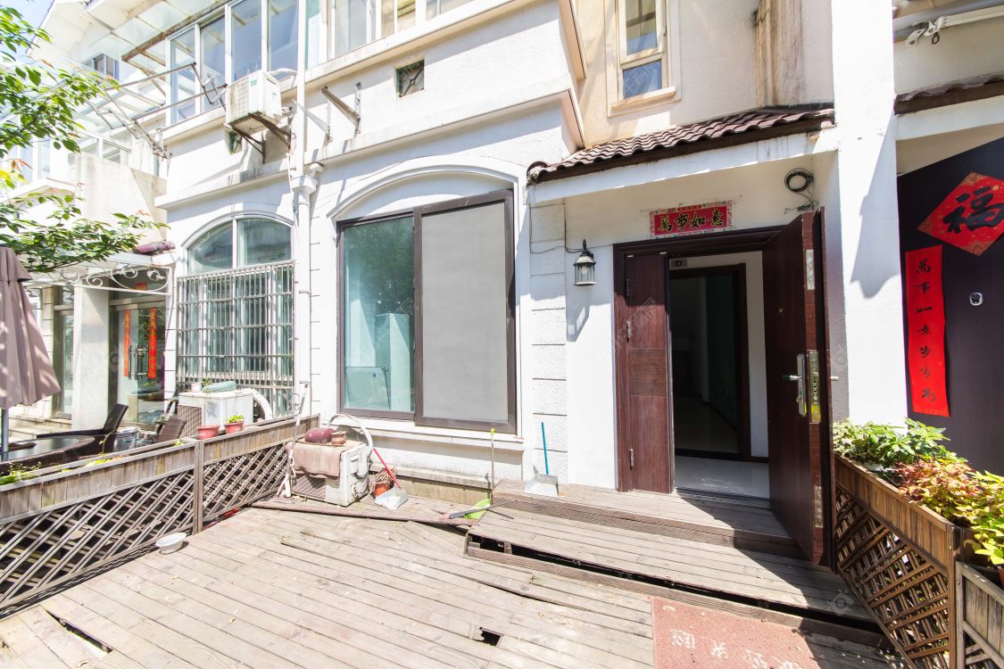 常州高成莱茵别墅区在售二手房源室内图_小牛看房