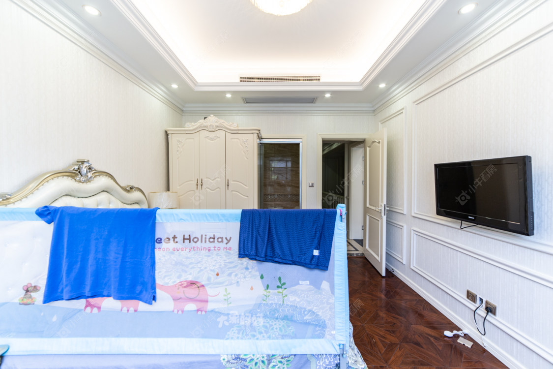 常州九龙仓凤凰湖墅在售二手房源小区图_小牛看房