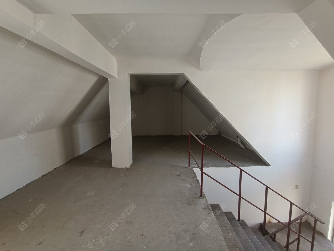 常州绿地香奈别墅区租房_绿地香奈别墅区5室房源出租