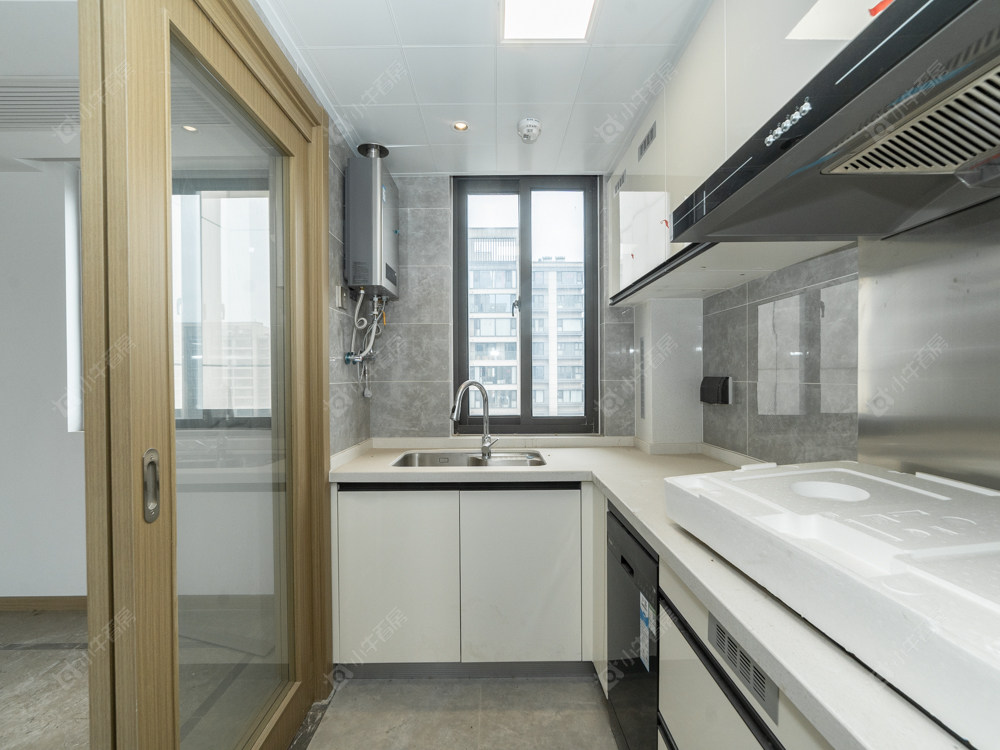 常州绿地香港名墩道在售二手房源室内图_小牛看房